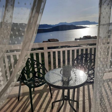 Apartmani Silentium ネウム エクステリア 写真