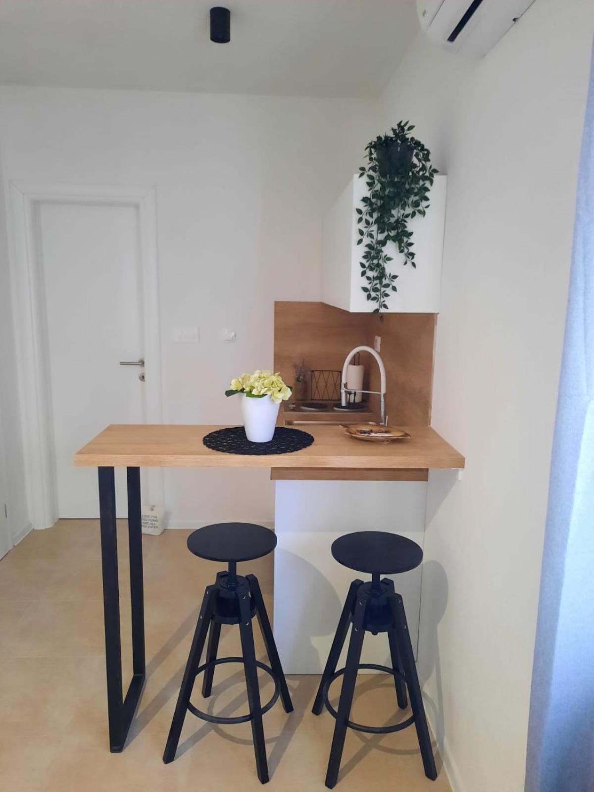 Apartmani Silentium ネウム エクステリア 写真